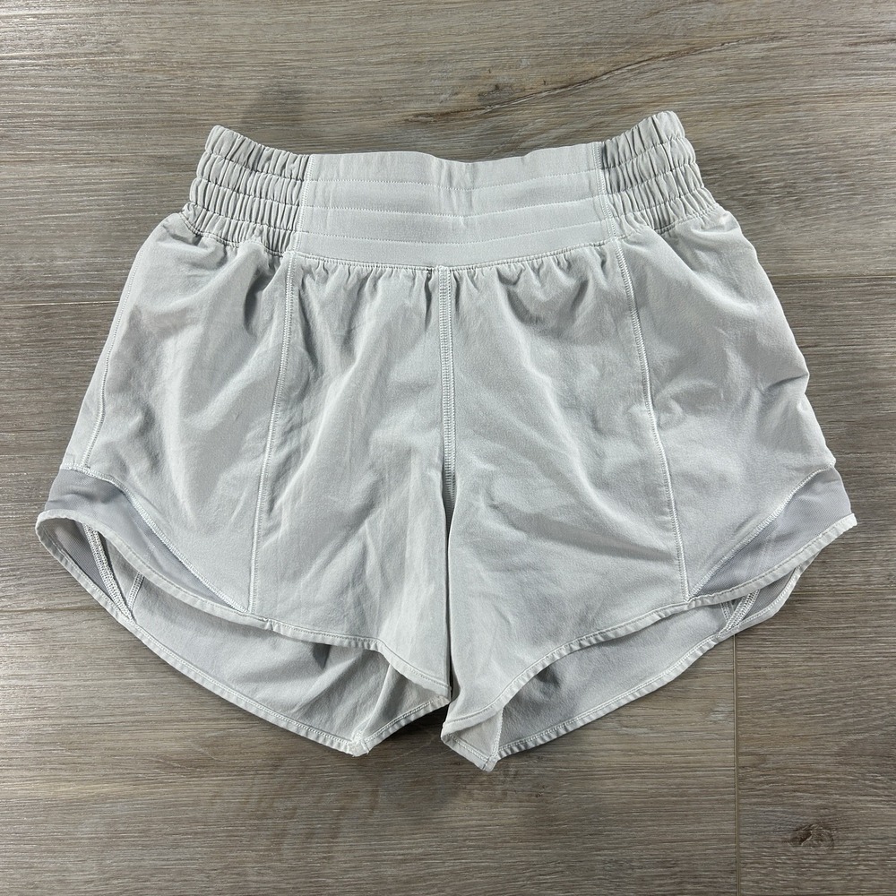Lululemon Size 2 HR Bone Hotty Hot 4" Lined Running Short Square Tag LW7ARIT